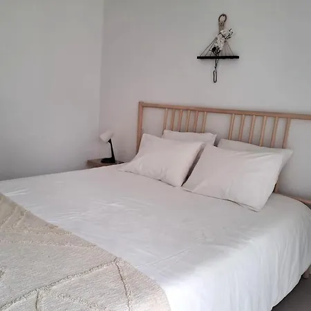 Surf Aroeira Suite, 8 Min Beach, 25 Min Lisbon Apartamento