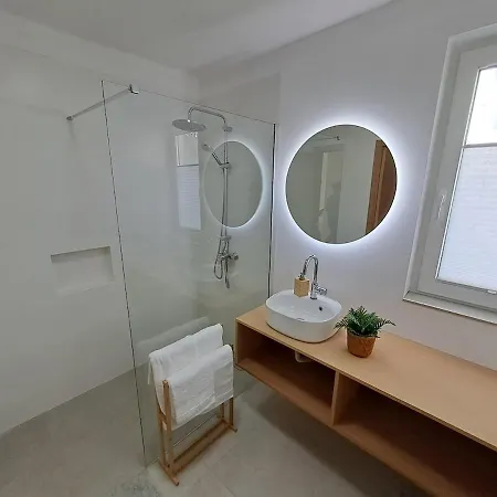 Apartamento Surf Aroeira Suite, 8 Min Beach, 25 Min Lisbon
